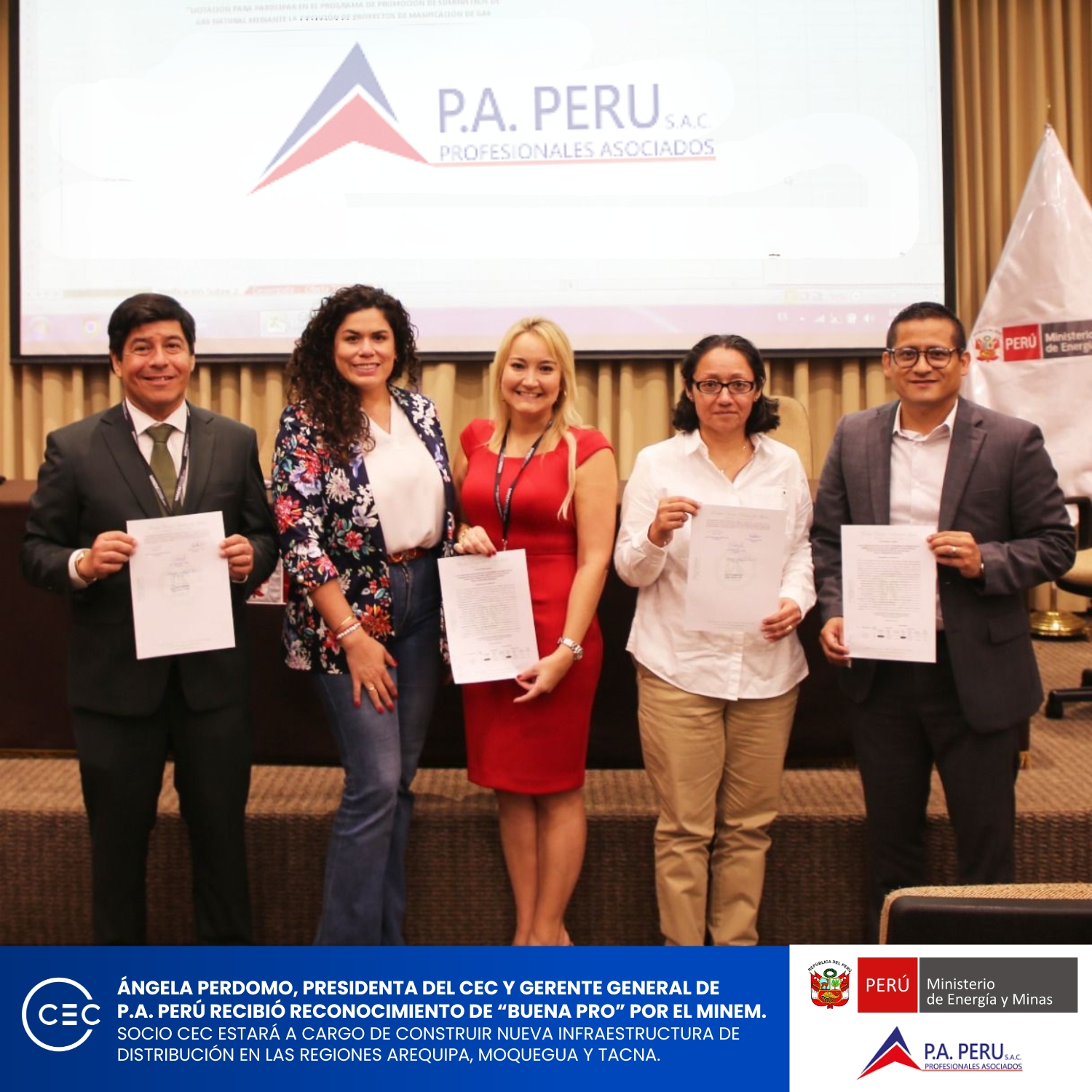 Angela perdomo recibe reconocimiento por el Ministerio de energía y Minas del Perú